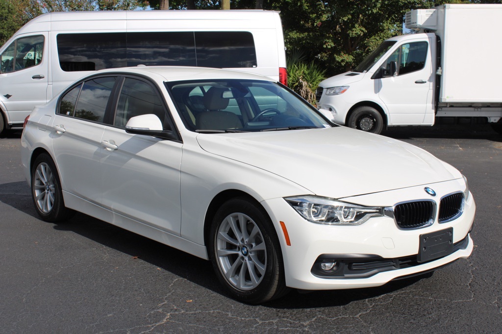 2018 Bmw 320i xDrive Sedan photo 3