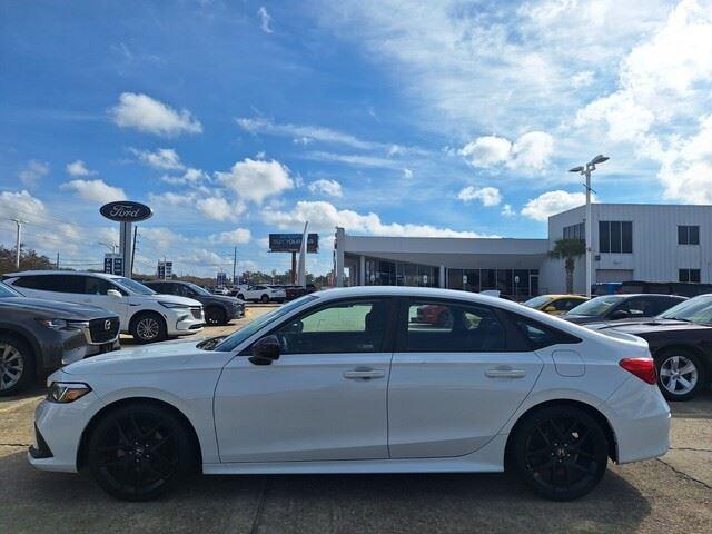 2022 Honda Civic Sport photo 2