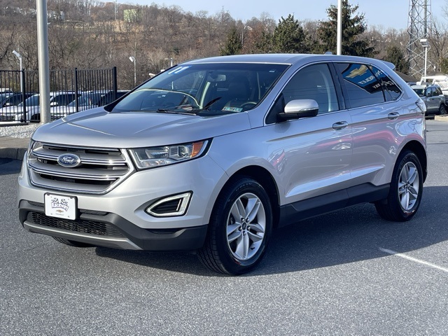 2017 Ford Edge SEL photo 3