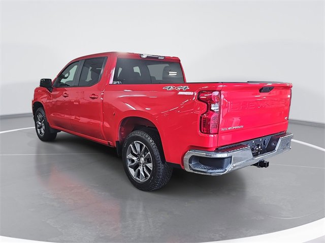 2022 Chevrolet Silverado 1500 LT photo 4