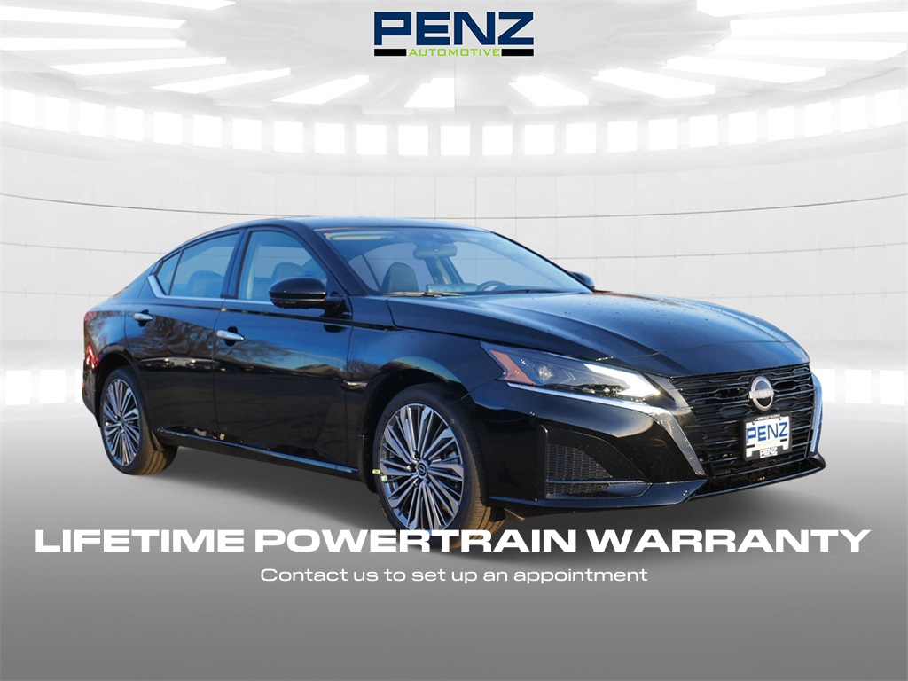 2025 Nissan Altima SL's photo