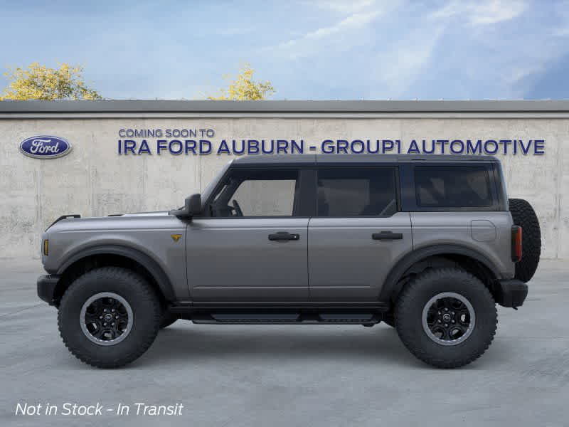 2025 Ford Bronco Badlands photo 3