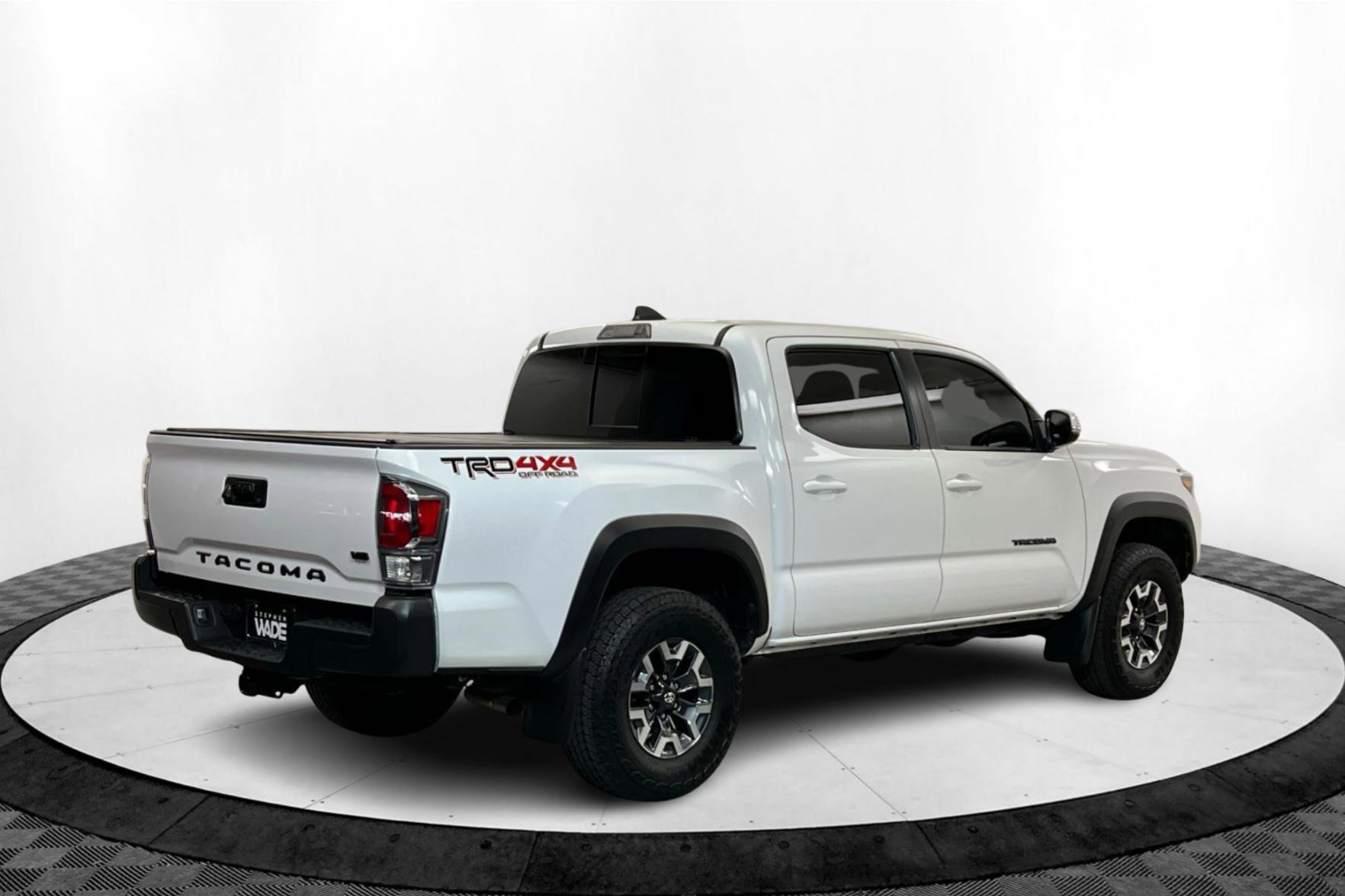 2023 Toyota Tacoma TRD Off-Road photo 5