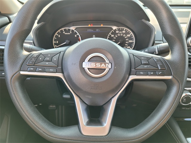 2023 Nissan Altima 2.5 SV photo 26