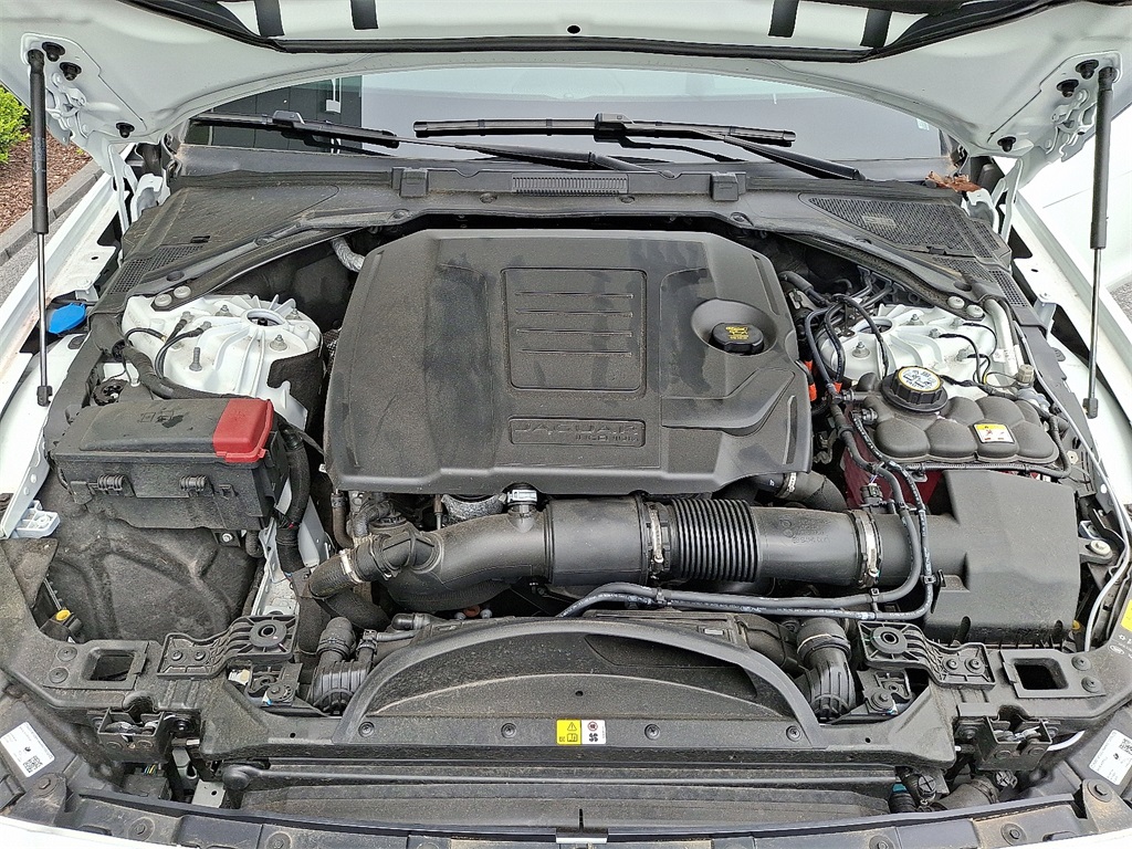 2024 Jaguar XF R-Dynamic SE photo 25