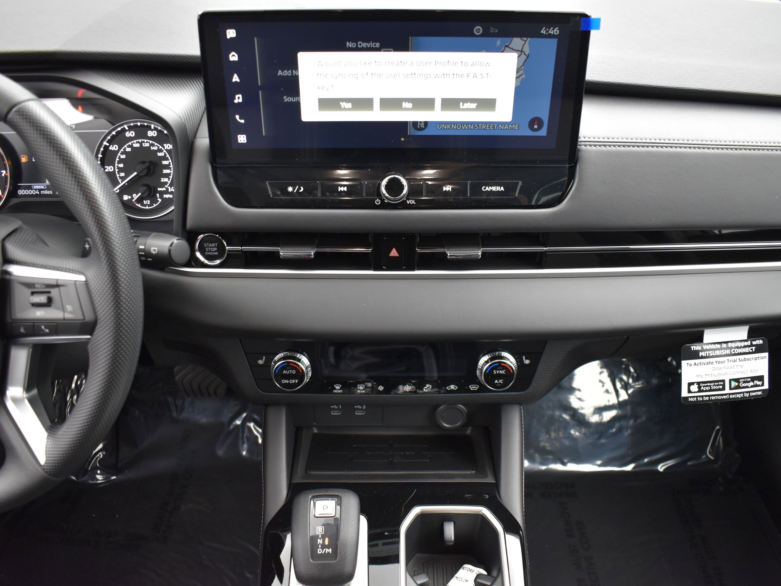 2025 Mitsubishi Outlander ES photo 18