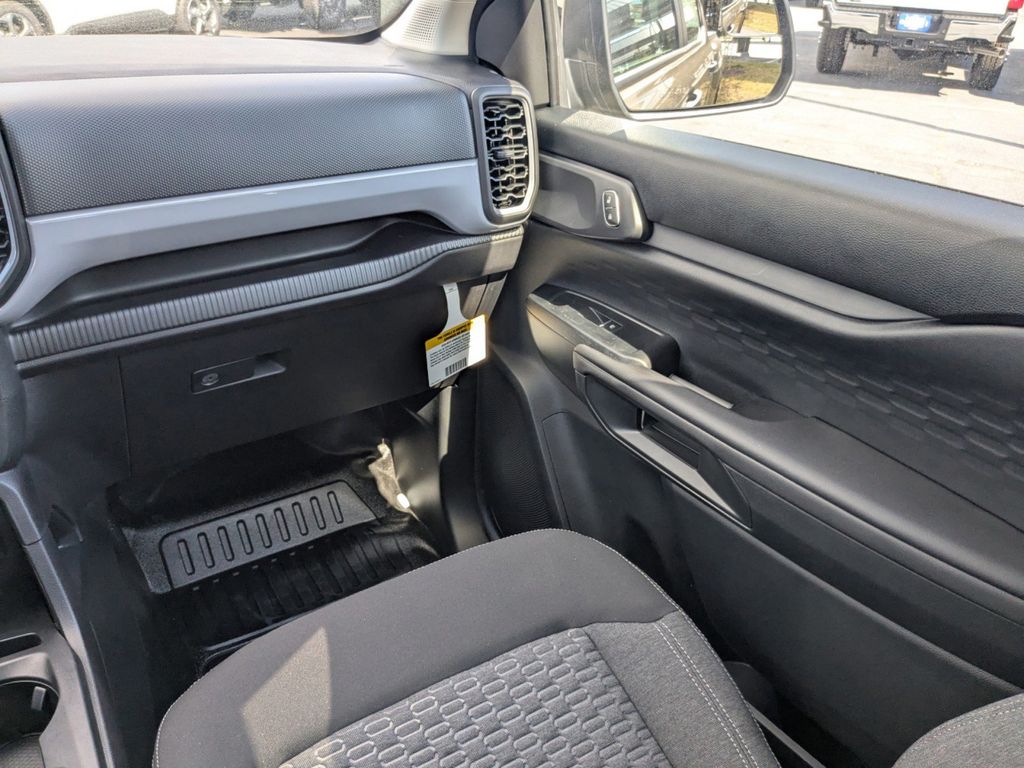 2025 Ford Ranger XL photo 14
