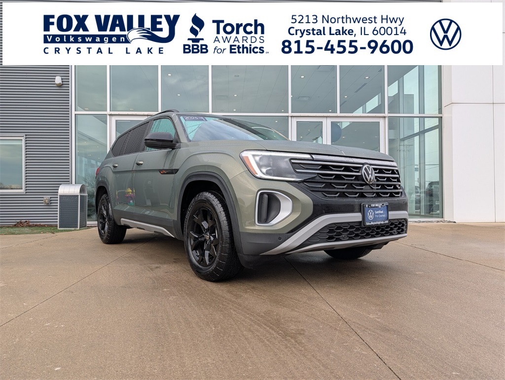 2025 Volkswagen Atlas Atlas Peak Edition's photo