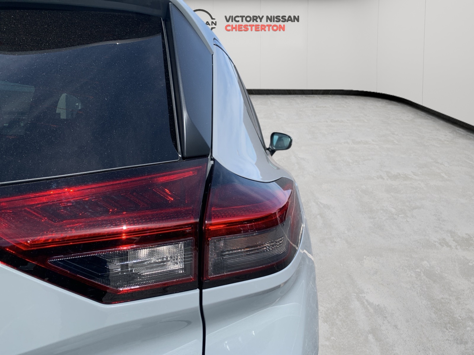 2026 Nissan Rogue SV photo 4