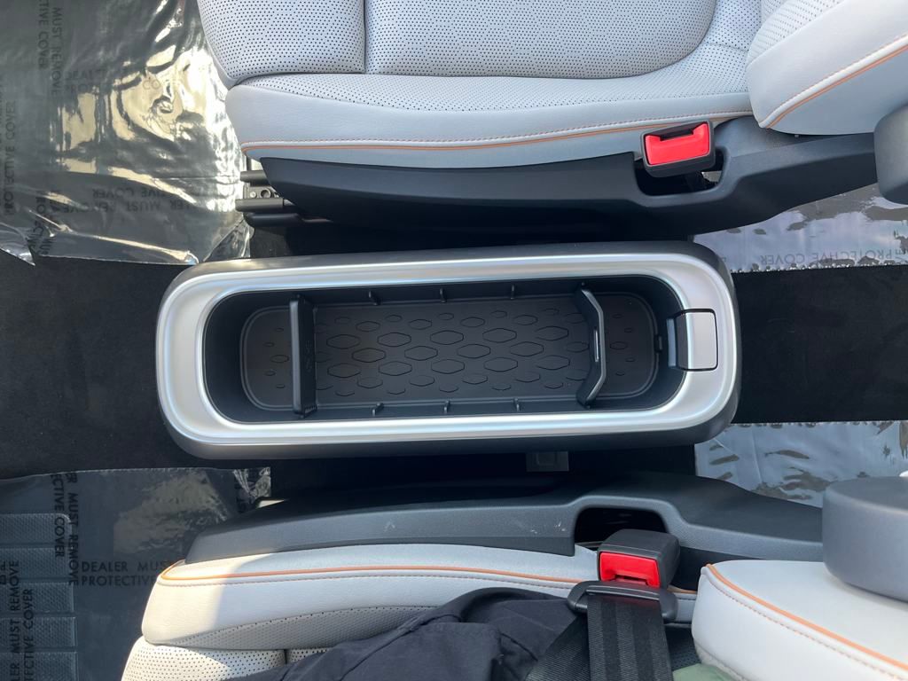 2025 Volkswagen ID. Buzz photo 13