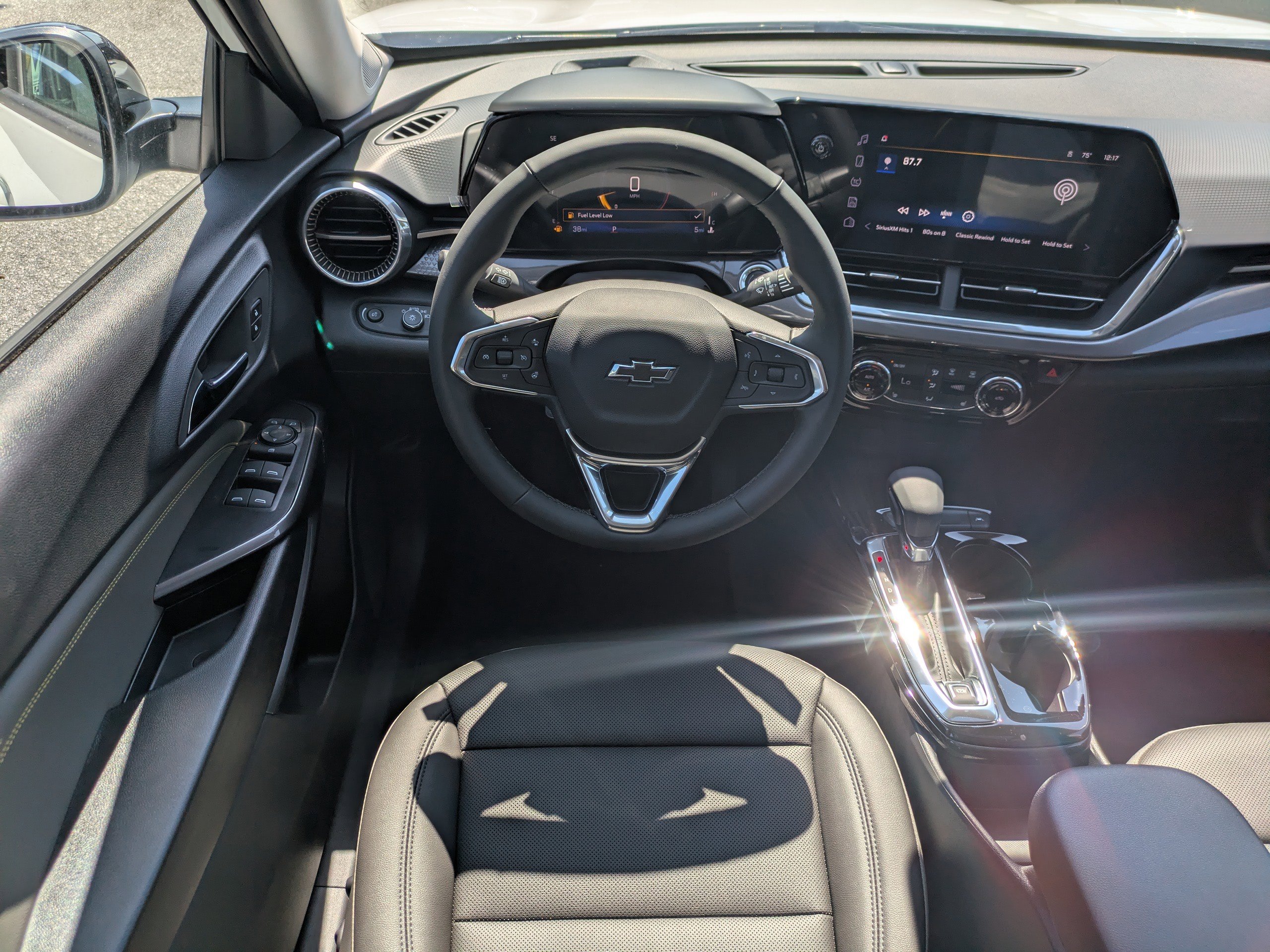 2025 Chevrolet Trax ACTIV photo 15