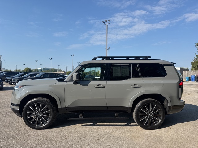 2024 Lexus GX 550 Luxury photo 26