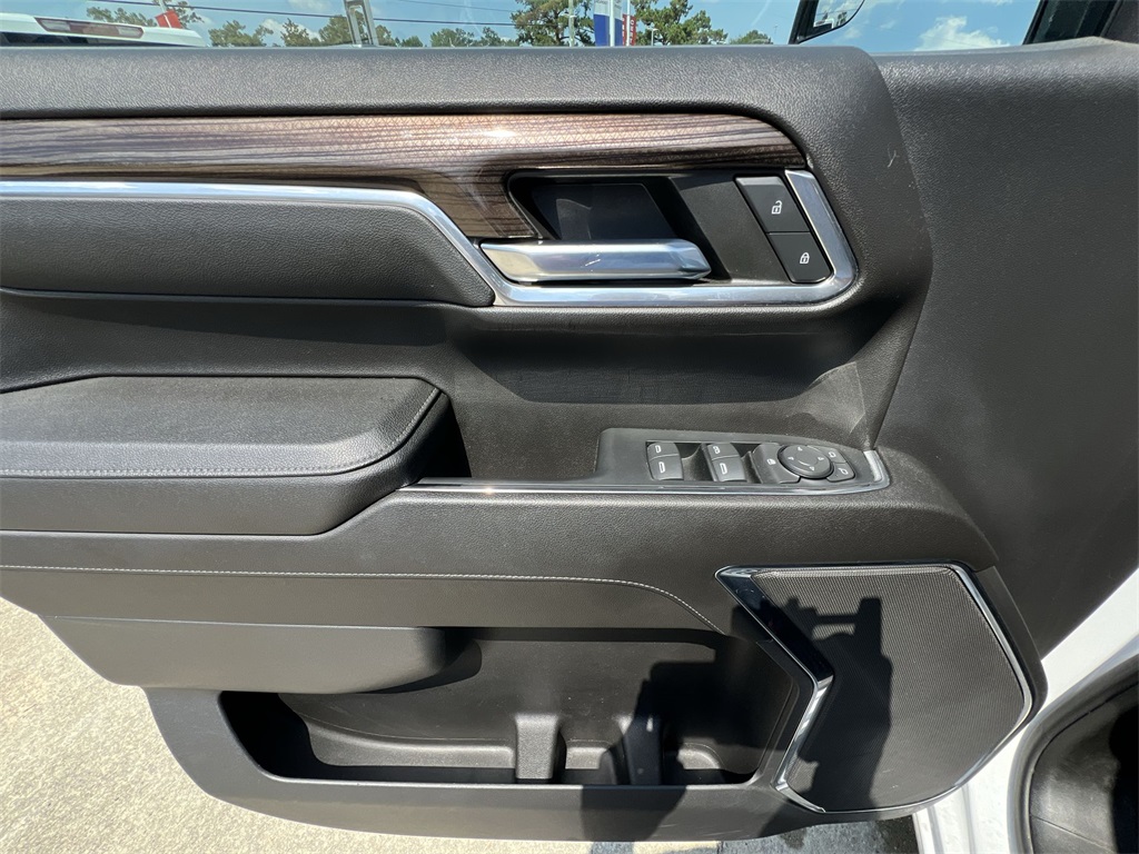2023 Chevrolet Silverado 1500 LT photo 28