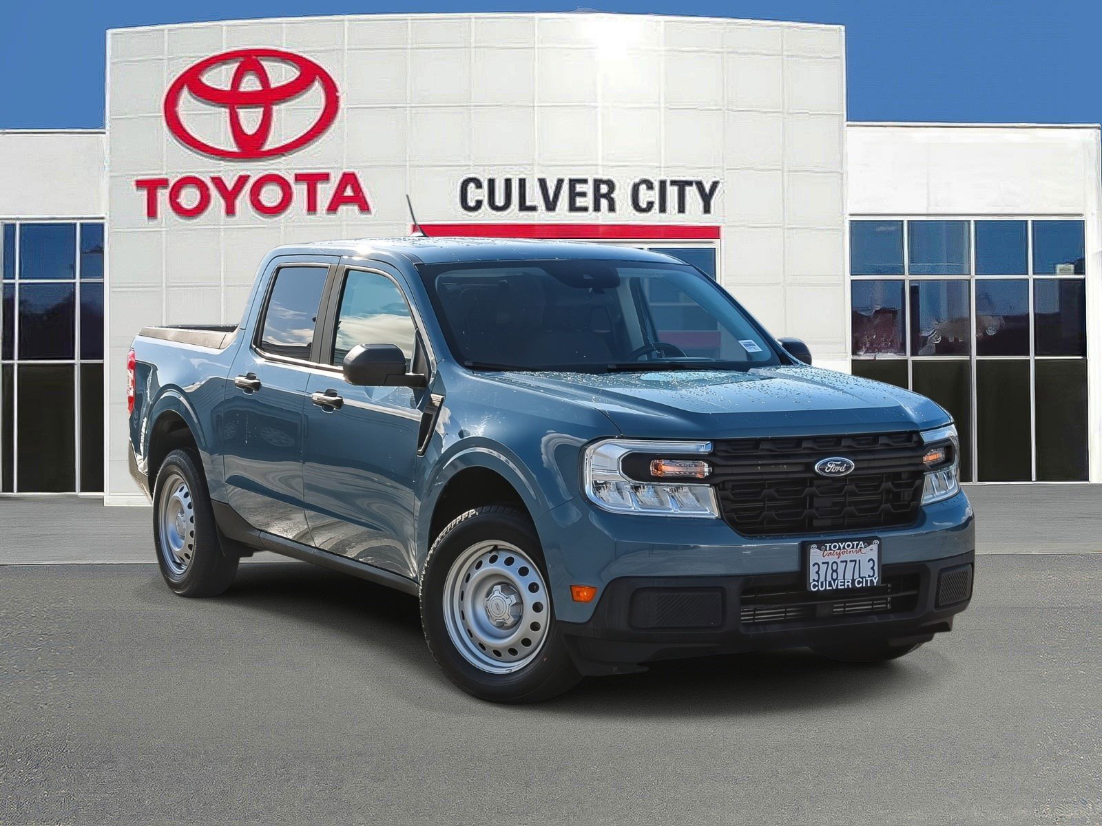 2022 Ford Maverick XL