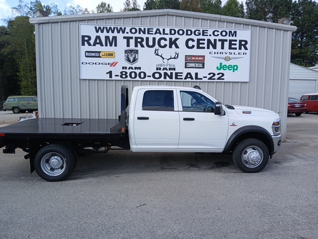 2026 Ram 4500 Tradesman photo 2