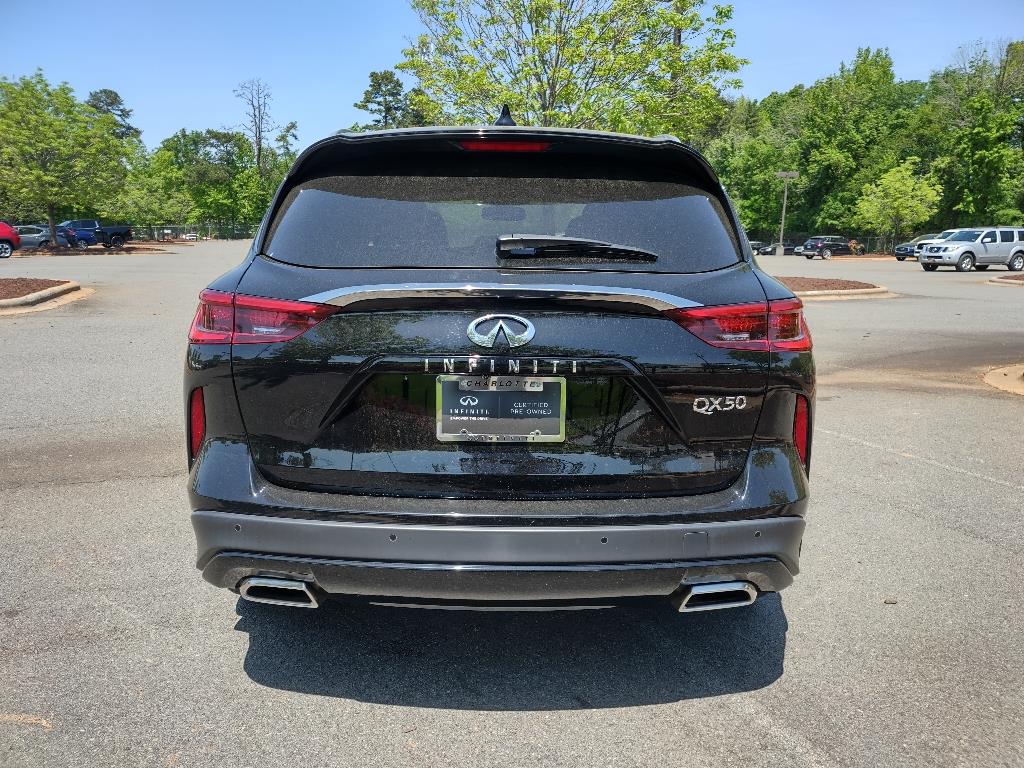2021 Infiniti QX50 Luxe photo 17