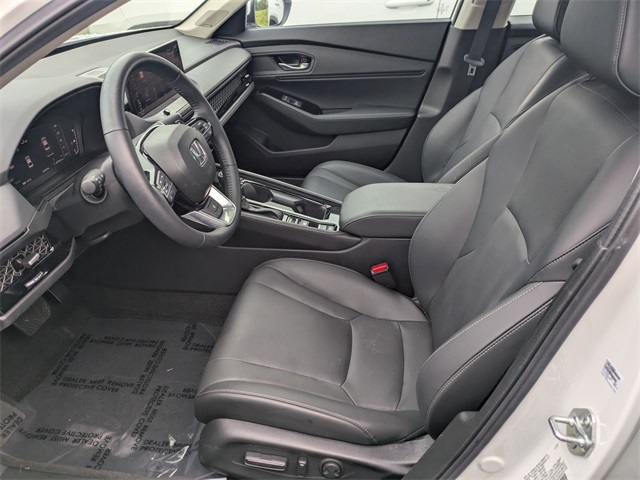 2025 Honda Accord Hybrid Touring photo 11