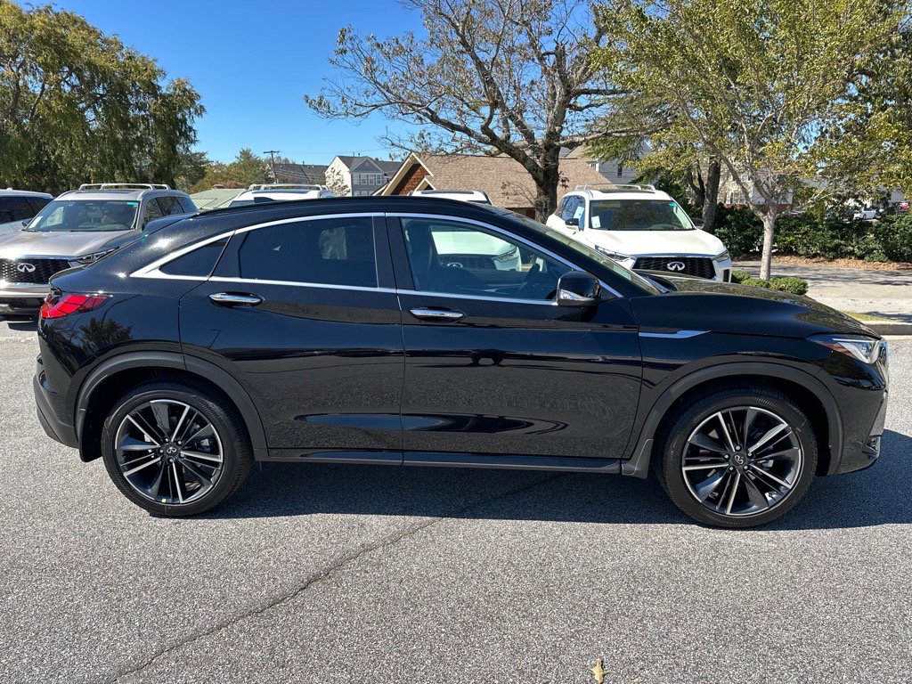2025 Infiniti QX55 Luxe photo 2