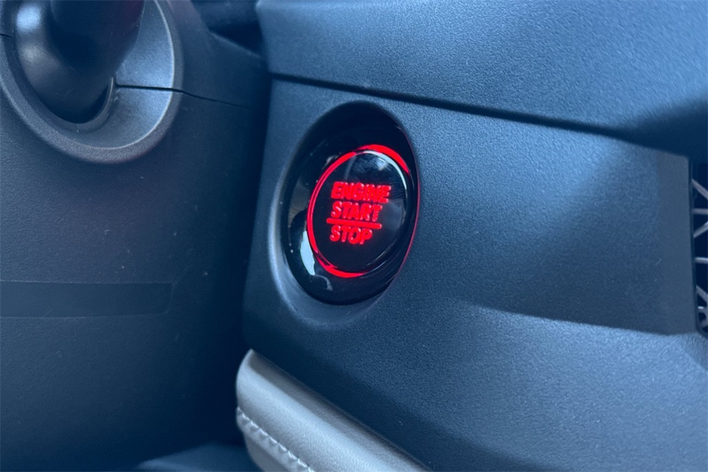 2025 Honda Accord LX photo 22