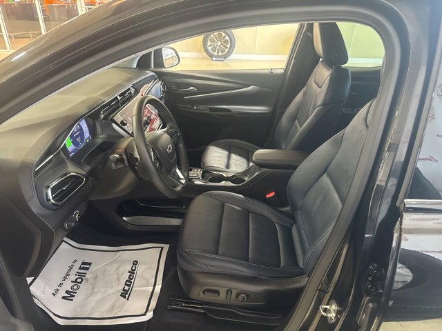 2023 Chevrolet Bolt EUV Premier photo 3