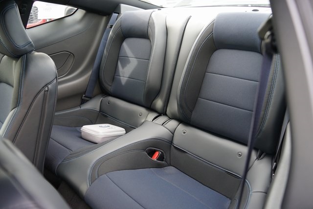 2025 FORD MUSTANG - Image 32