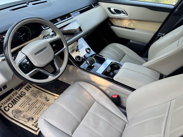 2022 Land Rover Range Rover Velar P250 R-Dynamic S photo 11