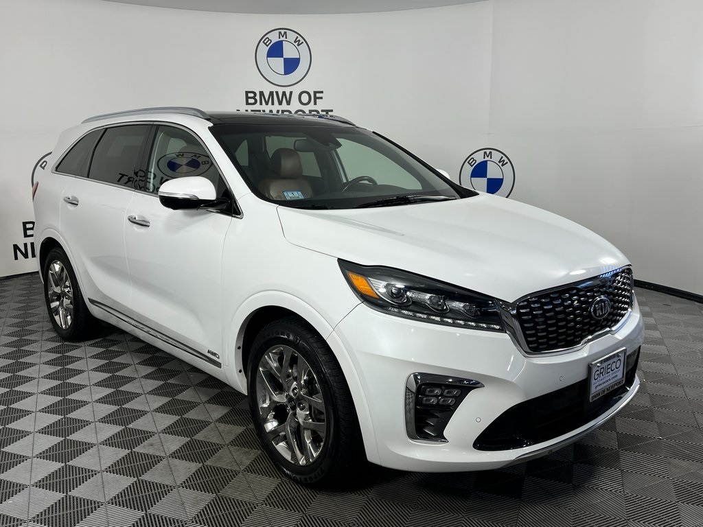 2019 Kia Sorento SXL's photo