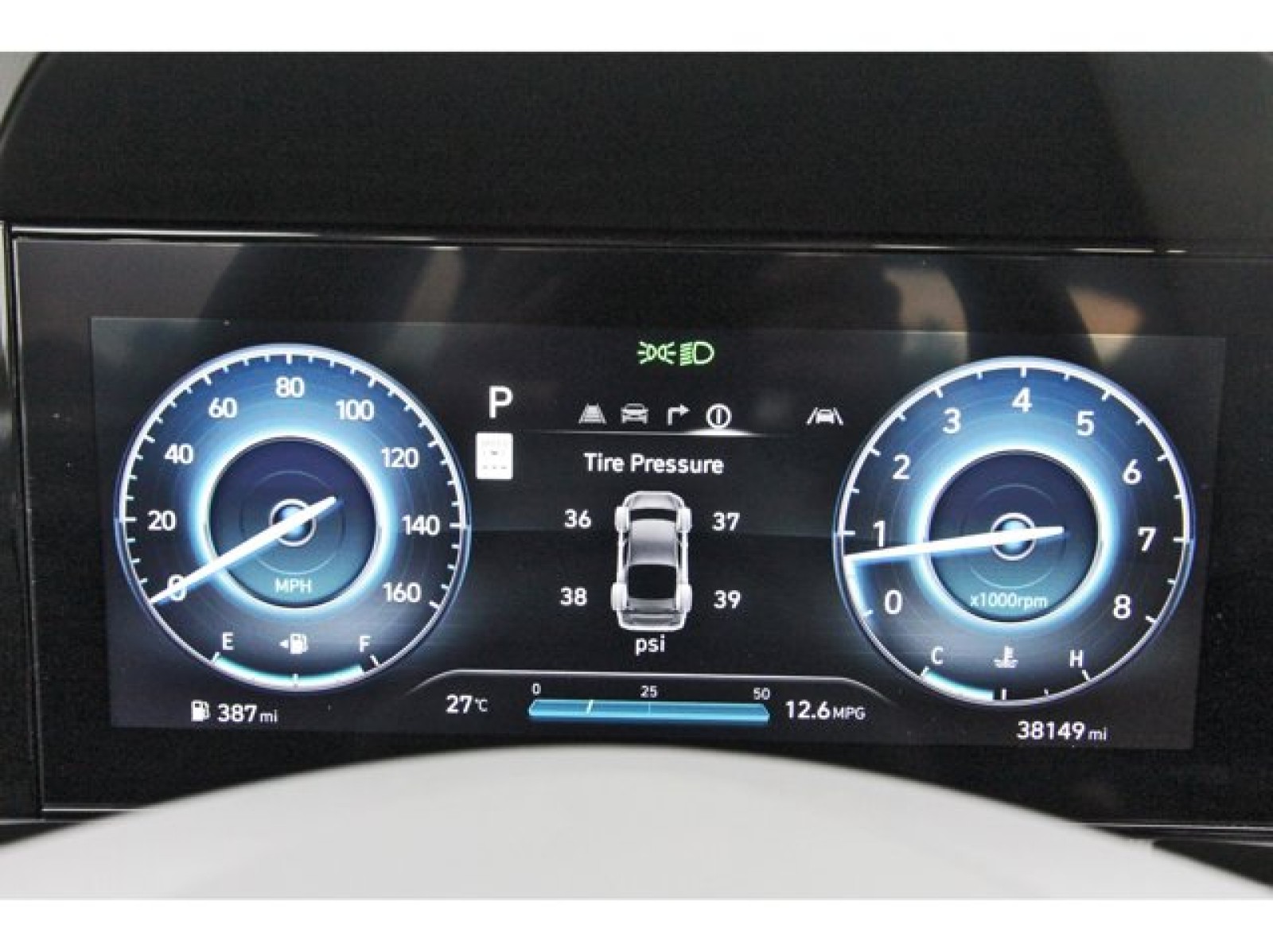 2024 Hyundai Elantra SEL White at Robbins Nissan