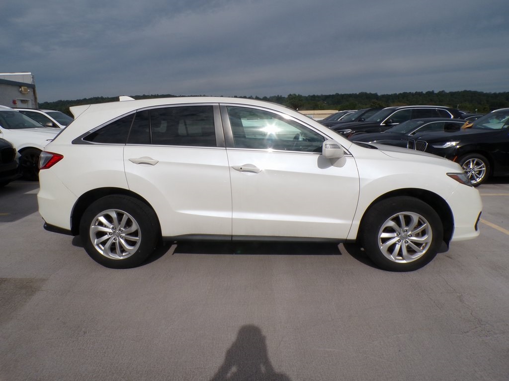2017 Acura RDX Base Plus photo 3