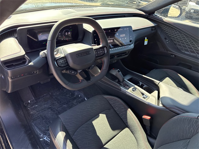 2025 Dodge Charger R/T photo 2