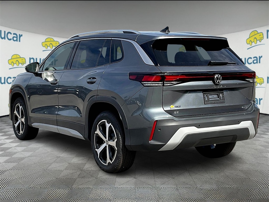 2025 Volkswagen Tiguan SE photo 4