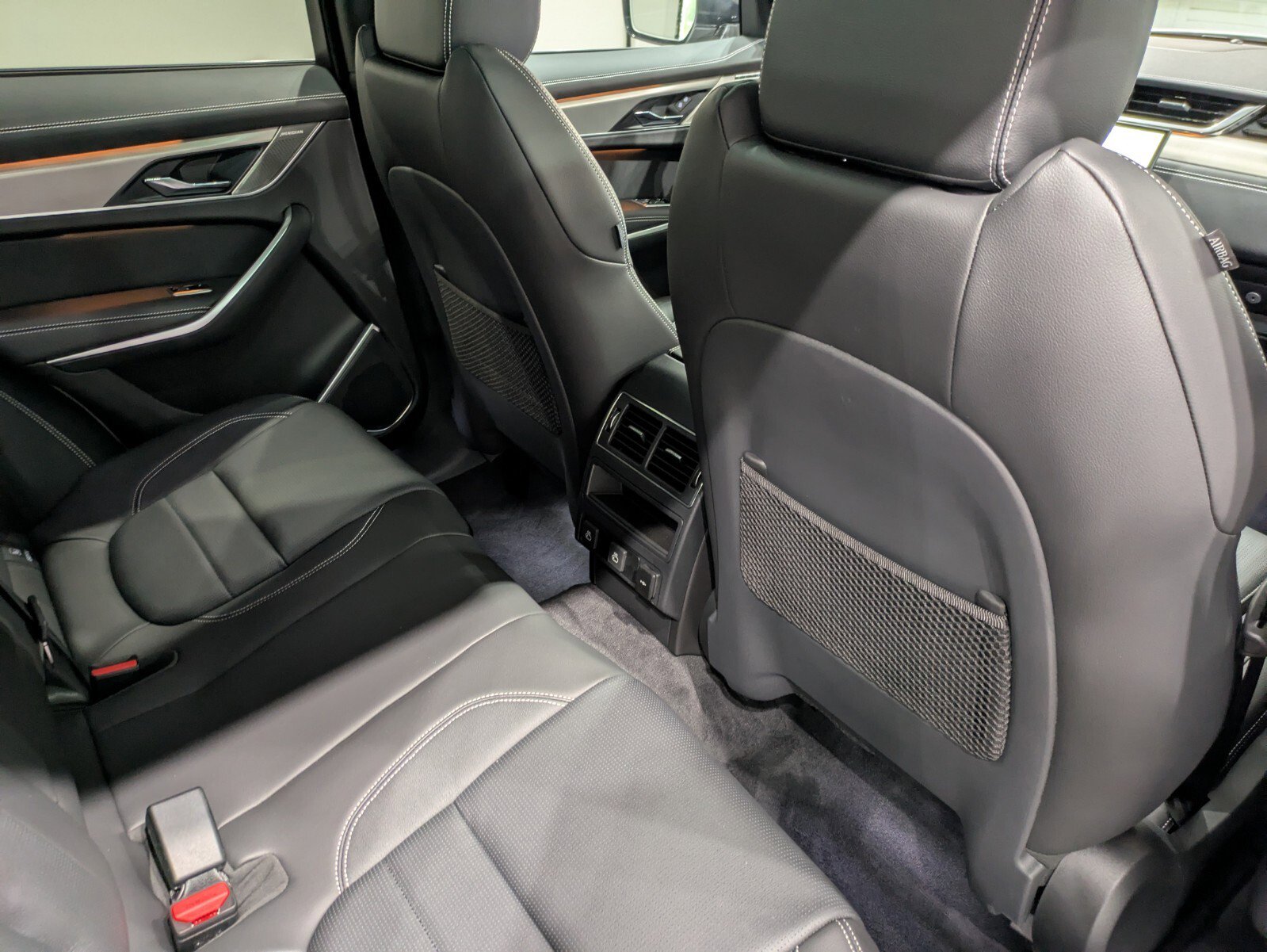 2026 Jaguar F-PACE P250 R-Dynamic S photo 20