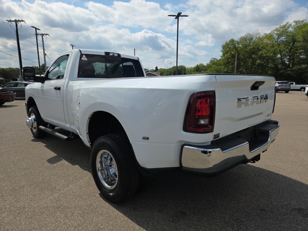 2026 Ram 3500 Tradesman photo 5