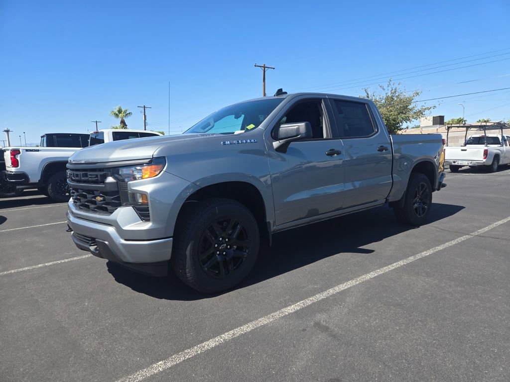 2026 Chevrolet Silverado 1500 Custom photo 2