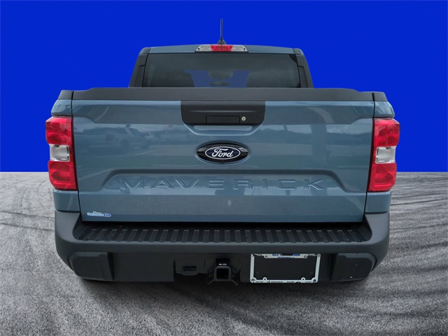 2025 Ford Maverick XLT photo 2