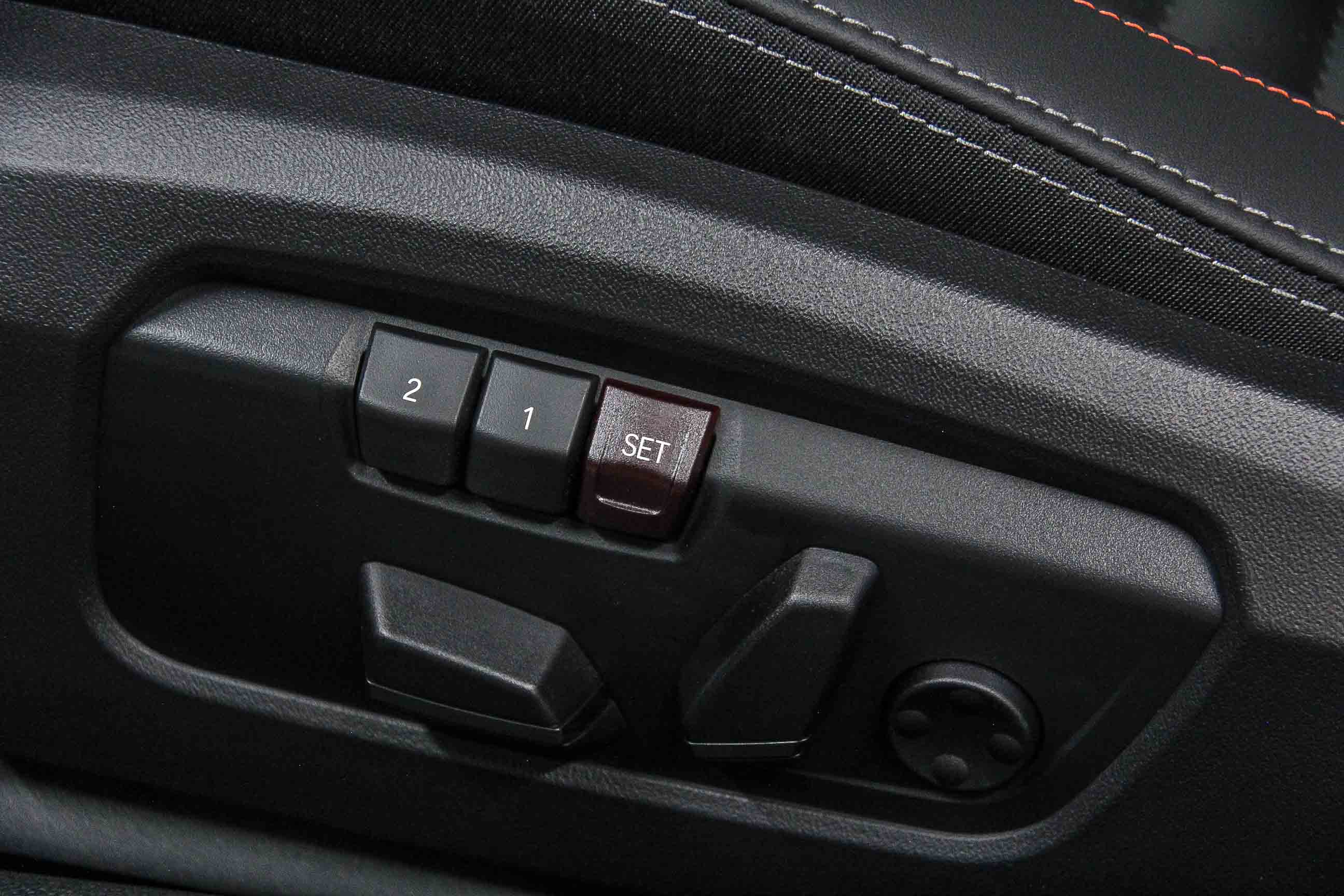 2026 Mini Cooper Hardtop S 2 Door Iconic photo 20