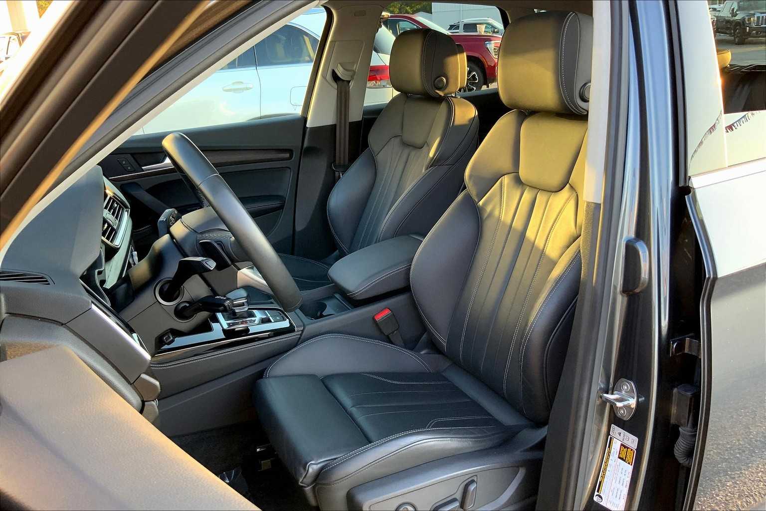 Image of Pre-Owned 2024 Audi Q5 S line Premium Plus