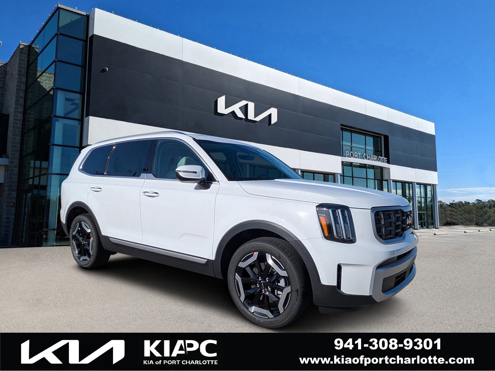 2025 Kia Telluride S's photo