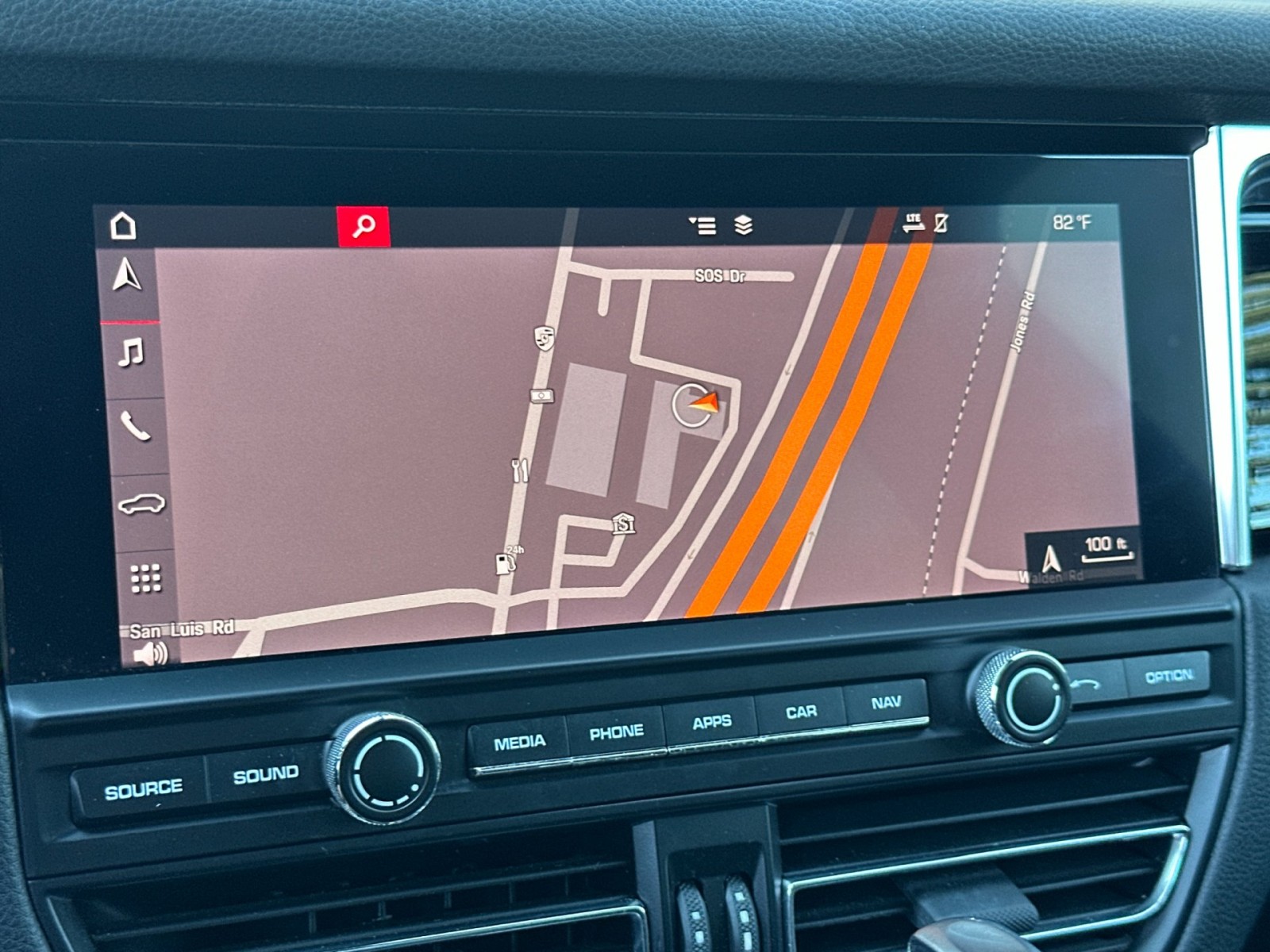 2019 Porsche Macan photo 19