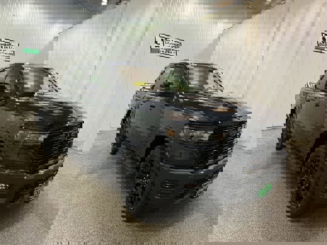 2026 RAM Ram 1500 Pickup Laramie's photo