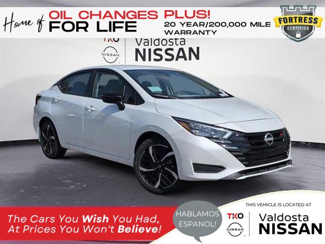 2025 Nissan Versa Sedan SR's photo