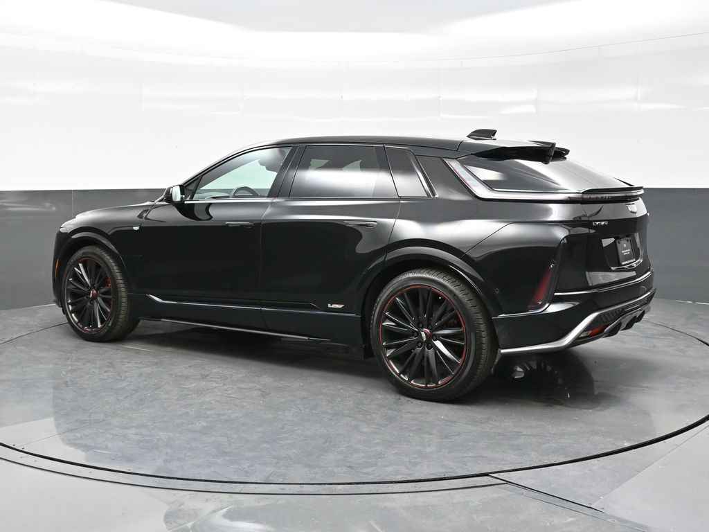 2026 Cadillac Lyriq photo 3