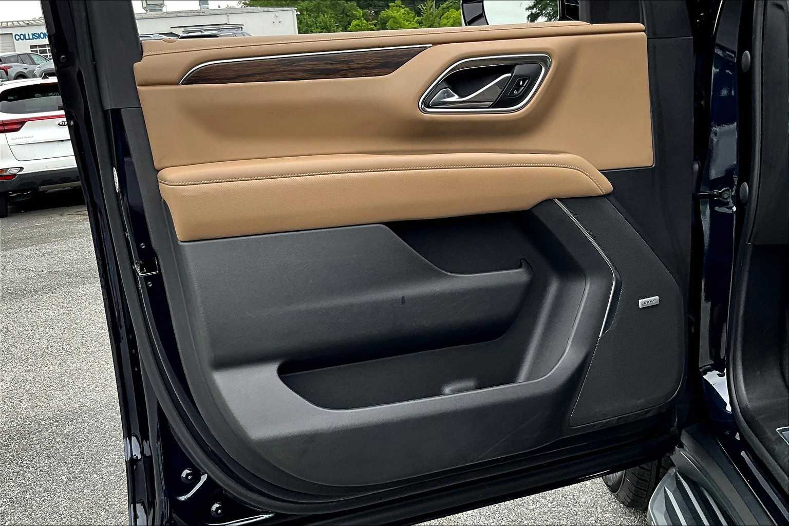 2021 Chevrolet Tahoe Premier photo 20