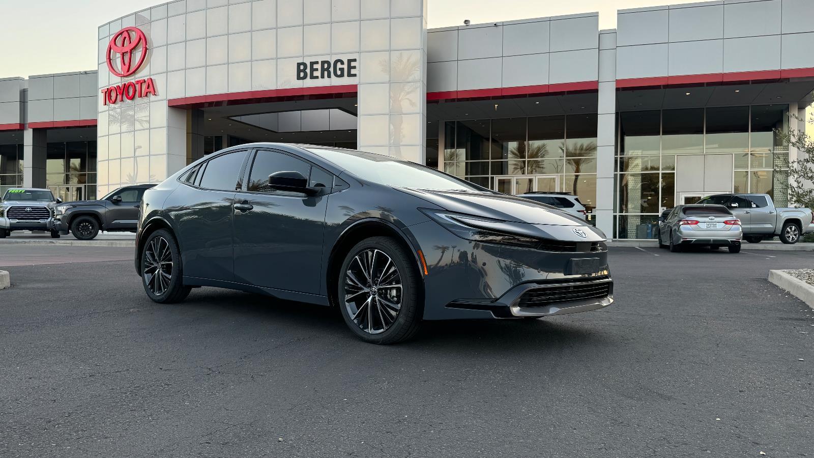 2026 Toyota Prius XLE's photo