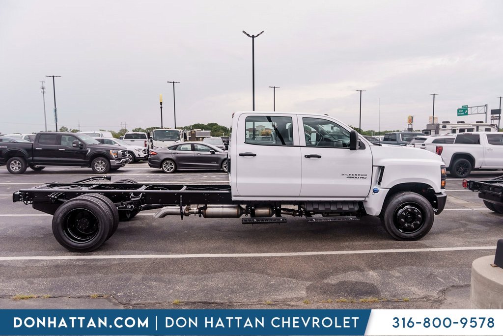 2024 Chevrolet Silverado 4500HD Work Truck photo 40