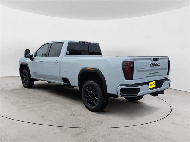 2026 Gmc Sierra 3500 HD AT4 photo 3