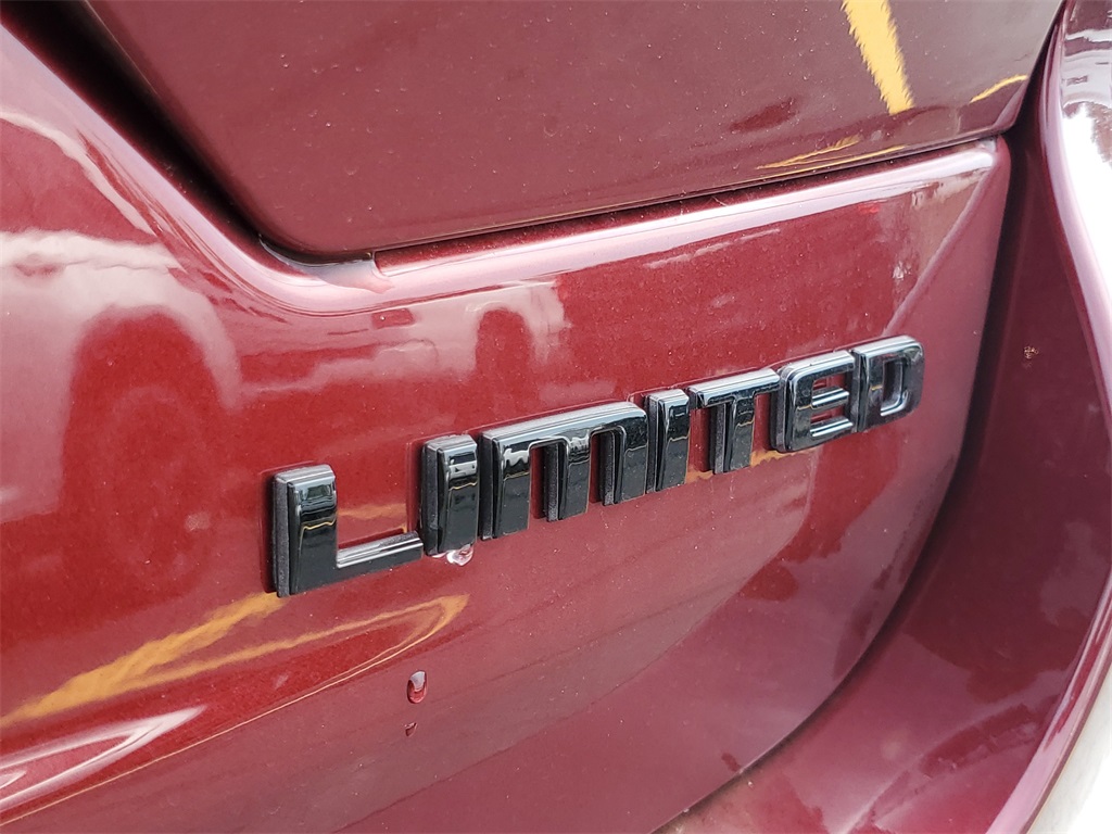 2025 Jeep Grand Cherokee Limited photo 4