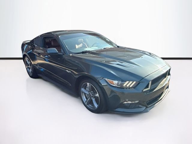 2015 Ford Mustang GT Premium photo 2