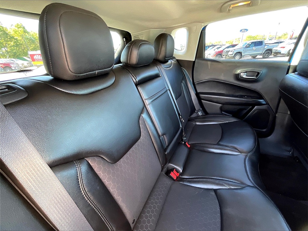 2019 Jeep Compass Altitude photo 14