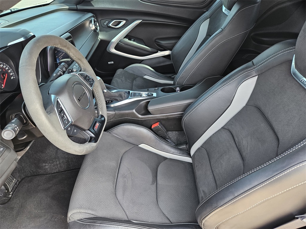 2021 Chevrolet Camaro 2SS Coupe photo 11